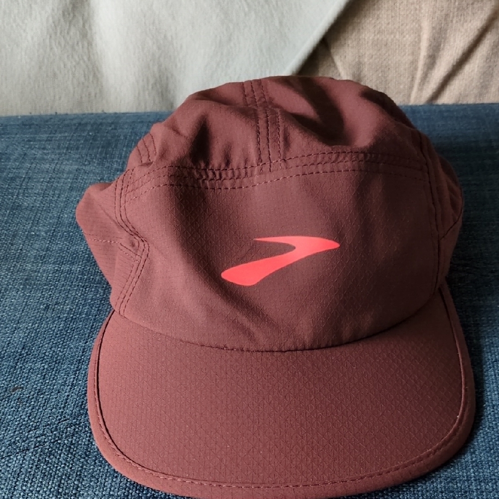 Brooks Propel Running Hat Cap New
